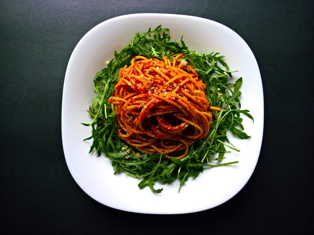 Spaghetti-with-crushed-red-pepper-arugula-and olive-oil