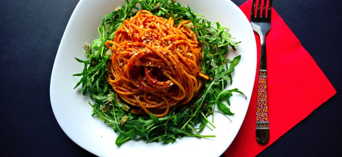 Vegan Spaghetti With Arugula and Red Pepper Flakes